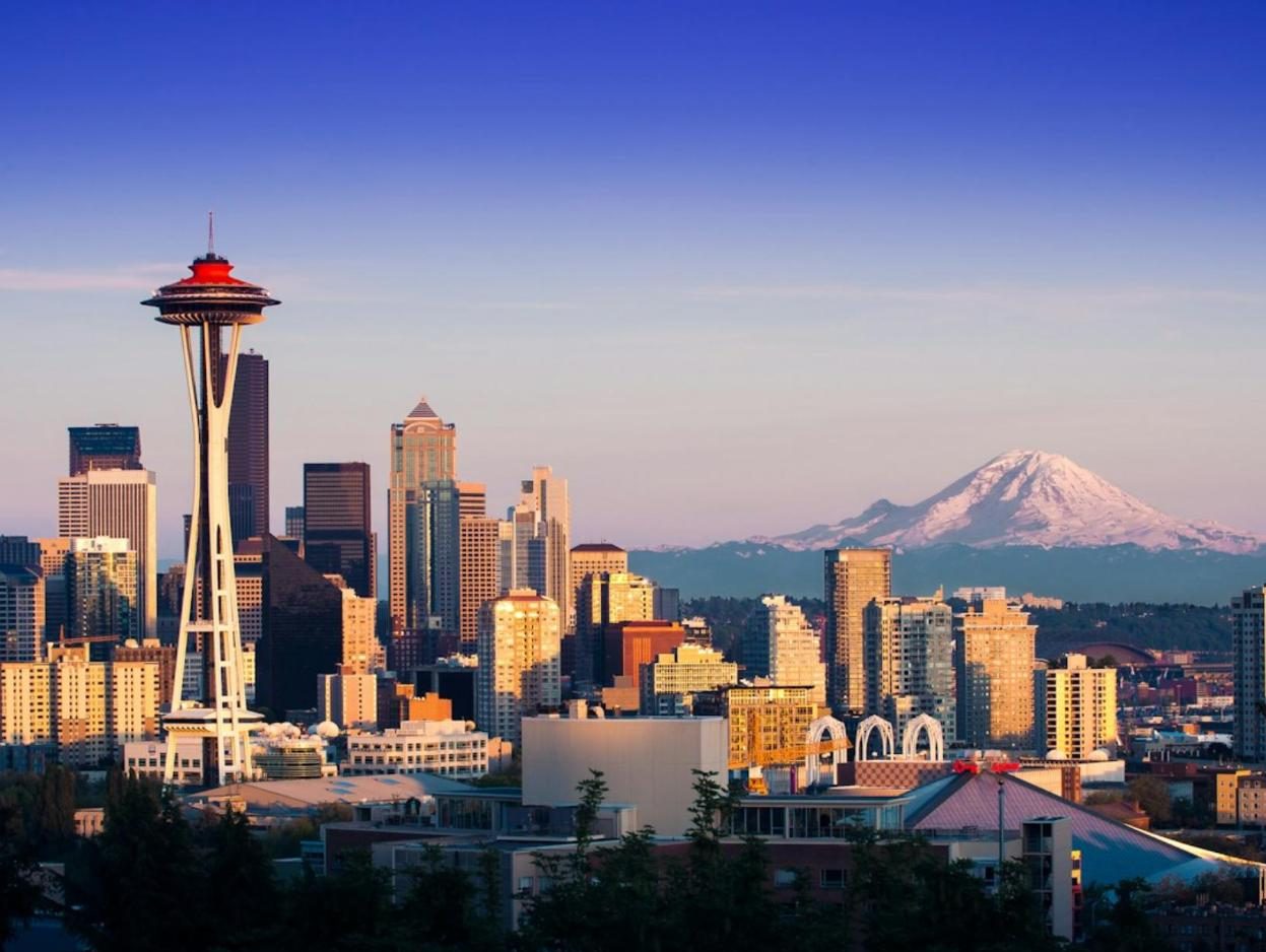Seattle skyline with the Space Needle and Mount Rainier